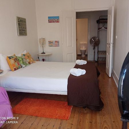 Chiado Happy Rooms ลิสบอน ภายนอก รูปภาพ