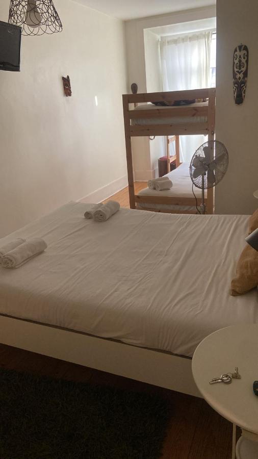 Chiado Happy Rooms ลิสบอน ภายนอก รูปภาพ