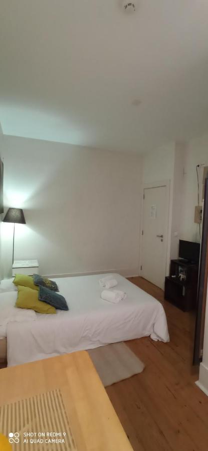 Chiado Happy Rooms ลิสบอน ภายนอก รูปภาพ