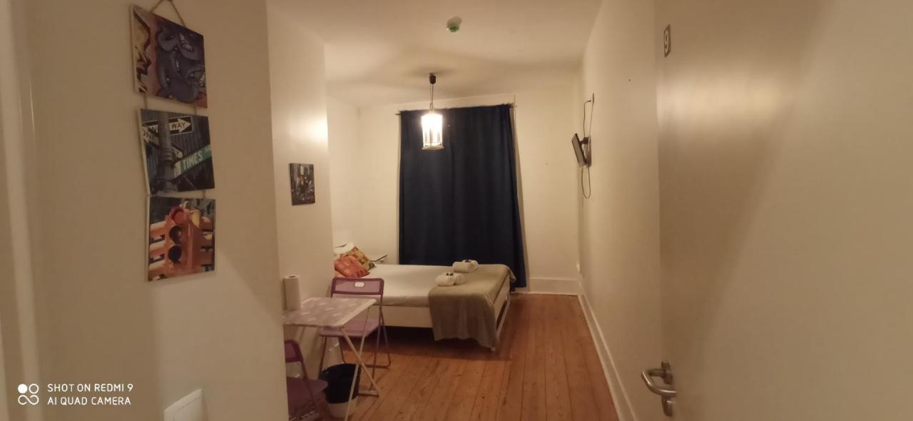 Chiado Happy Rooms ลิสบอน ภายนอก รูปภาพ