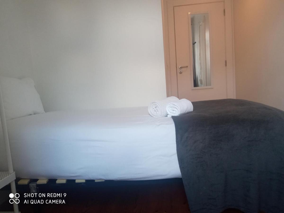 Chiado Happy Rooms ลิสบอน ภายนอก รูปภาพ