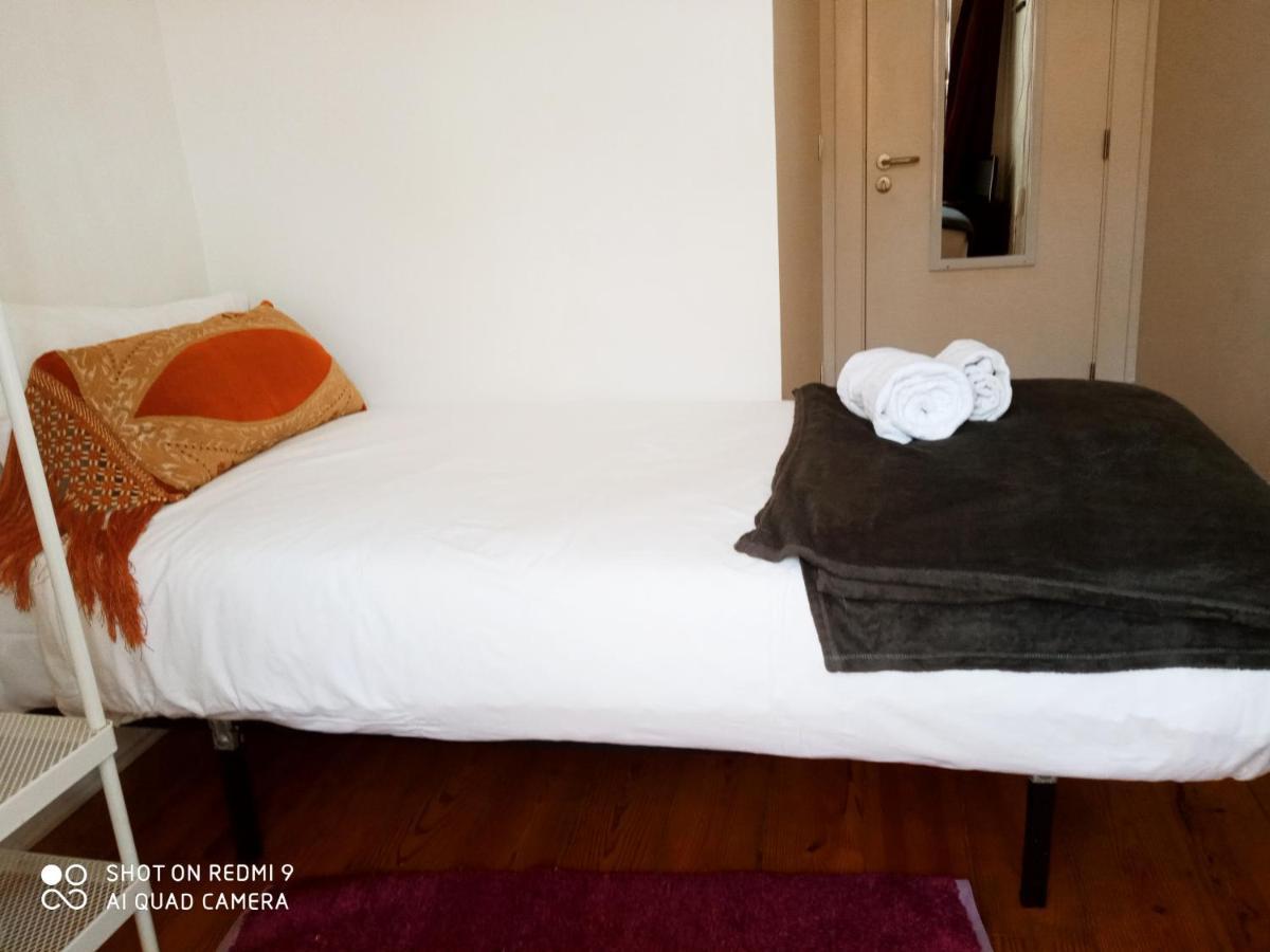 Chiado Happy Rooms ลิสบอน ภายนอก รูปภาพ
