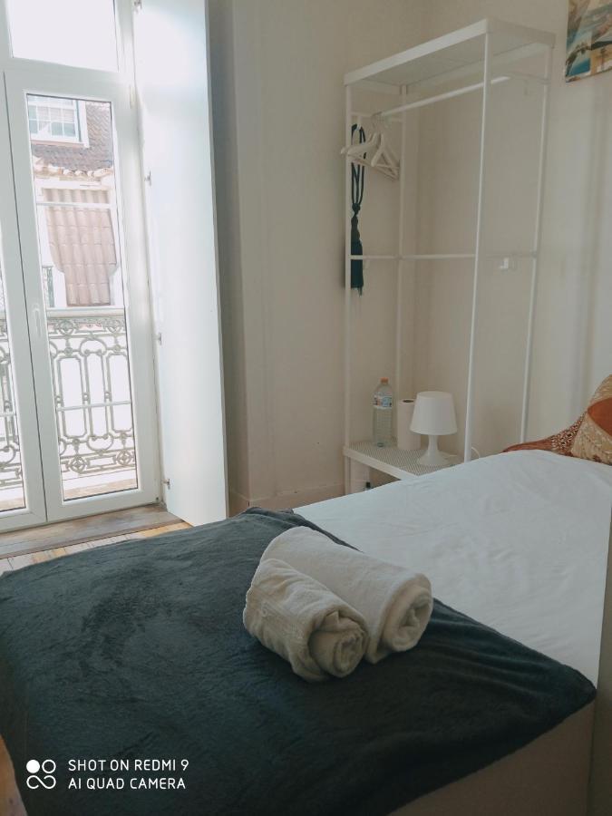 Chiado Happy Rooms ลิสบอน ภายนอก รูปภาพ